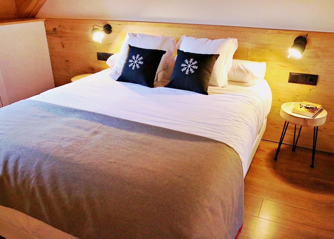 Hotel Lo Paller Valencia D'Aneu Zewnętrze zdjęcie