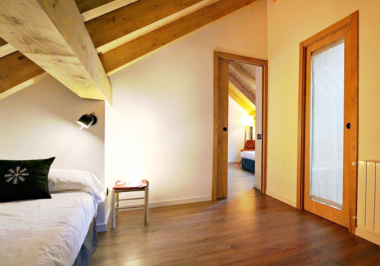 Hotel Lo Paller Valencia D'Aneu Zewnętrze zdjęcie