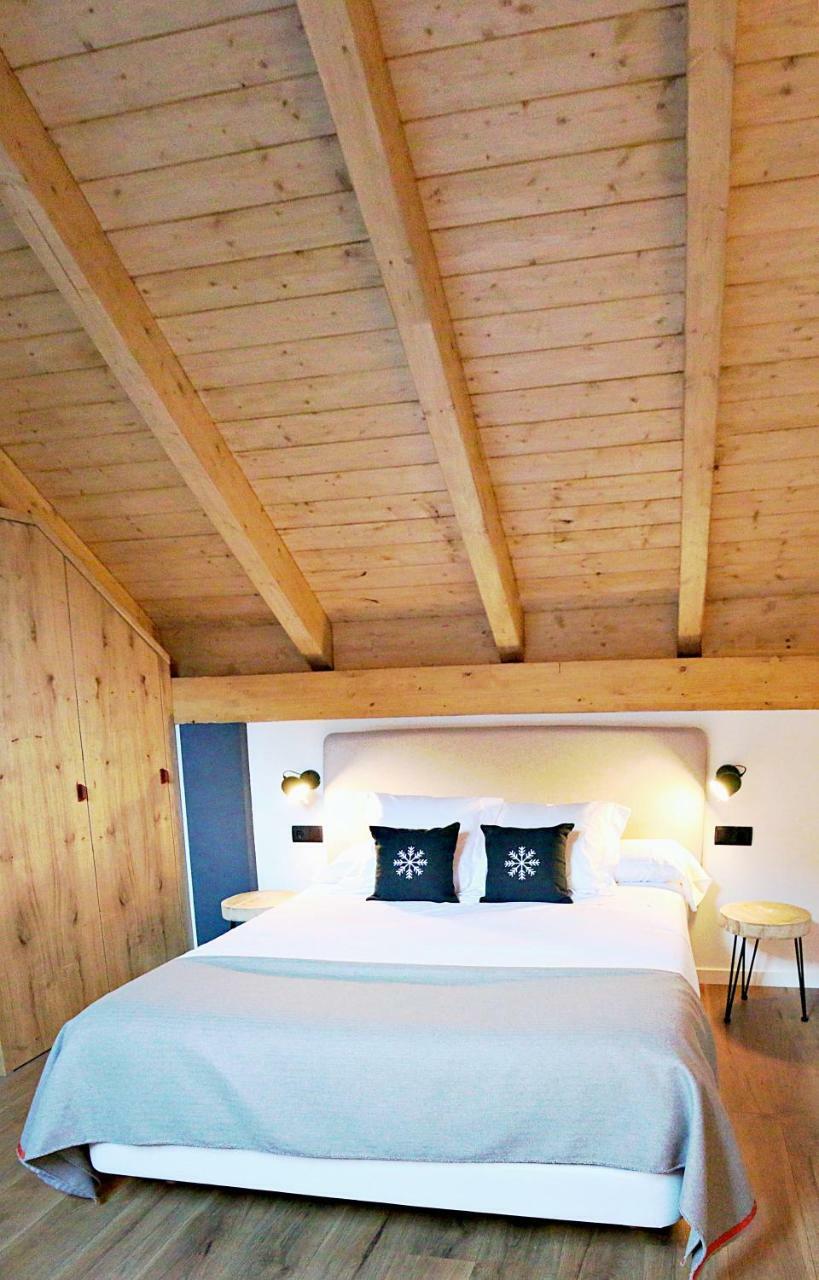 Hotel Lo Paller Valencia D'Aneu Zewnętrze zdjęcie